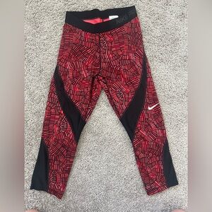 Nike Pro Dri-Fit Capri Leggings Womens Size Medium